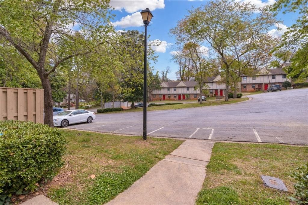2 bedroom, 2 bathroom, 1,200 sq ft townhouse for sale at 1150 Rankin Street 22O, Stone Mountain, GA 30083 — photo 4