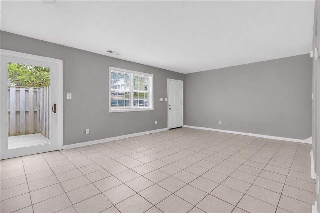 2 bedroom, 2 bathroom, 1,200 sq ft townhouse for sale at 1150 Rankin Street 22O, Stone Mountain, GA 30083 — photo 10