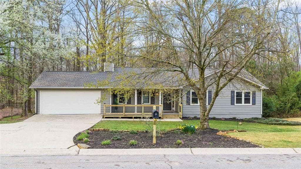 1560 Sundale Drive, Lawrenceville, GA 30046 — most recent listing photo