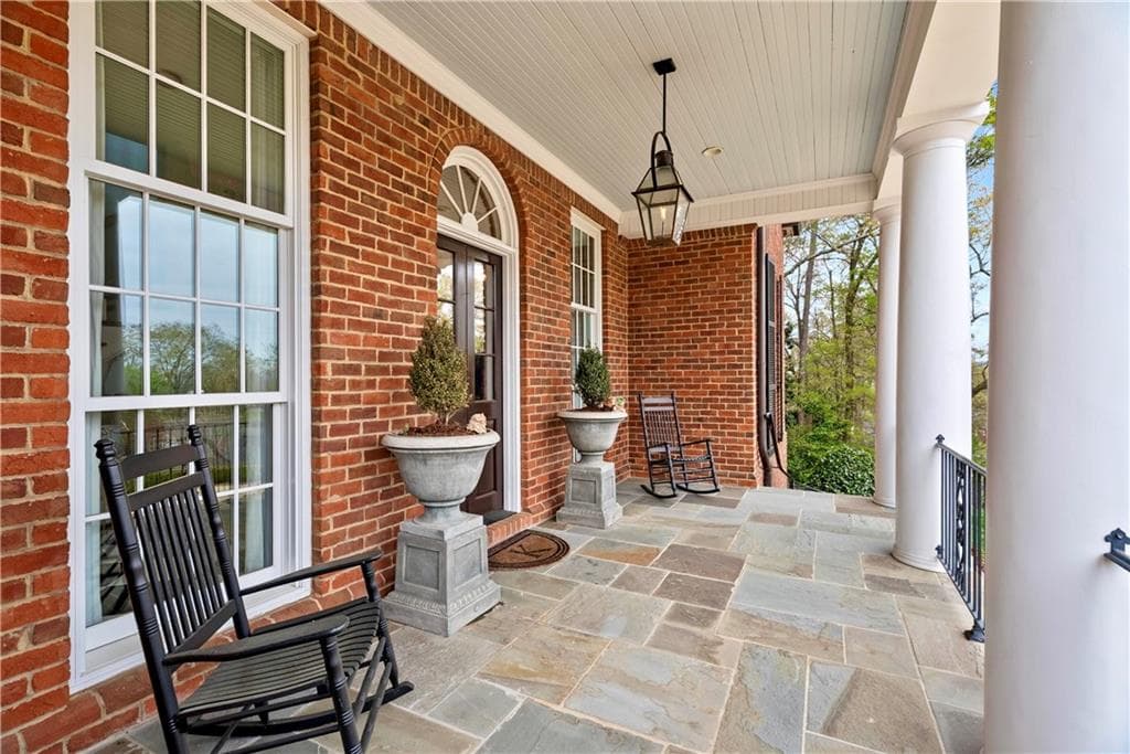 5 bedroom, 6 bathroom, 7,416 sq ft single family residence for sale at 315 E Line Street, Calhoun, GA 30701 — photo 9
