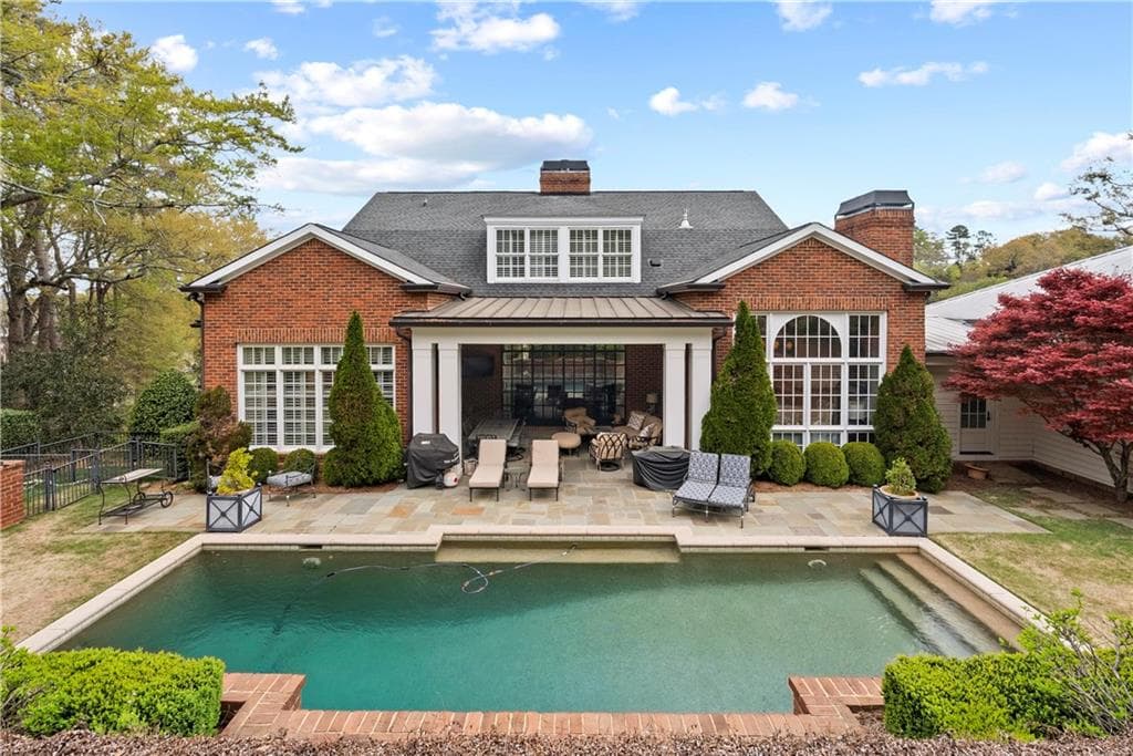 5 bedroom, 6 bathroom, 7,416 sq ft single family residence for sale at 315 E Line Street, Calhoun, GA 30701 — photo 6