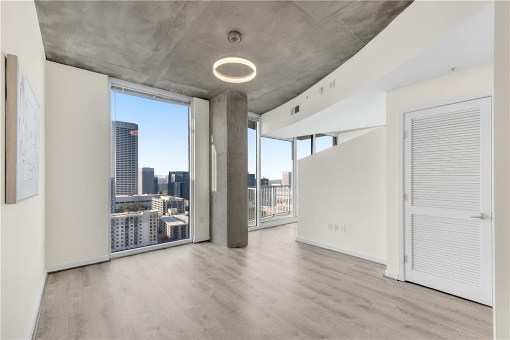 1 bedroom, 1 bathroom, 761 sq ft condominium sold at 860 Peachtree Street #2209, Atlanta, GA 30308