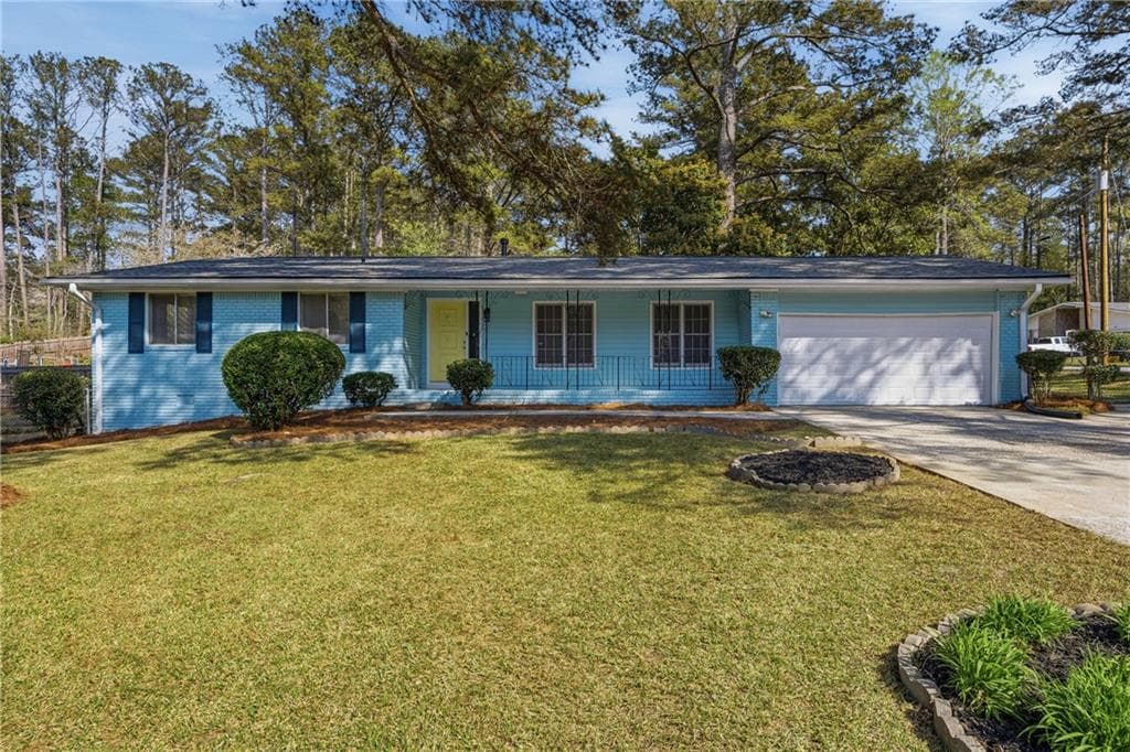 2494 Fairway Circle, Atlanta, GA 30331 — most recent listing photo