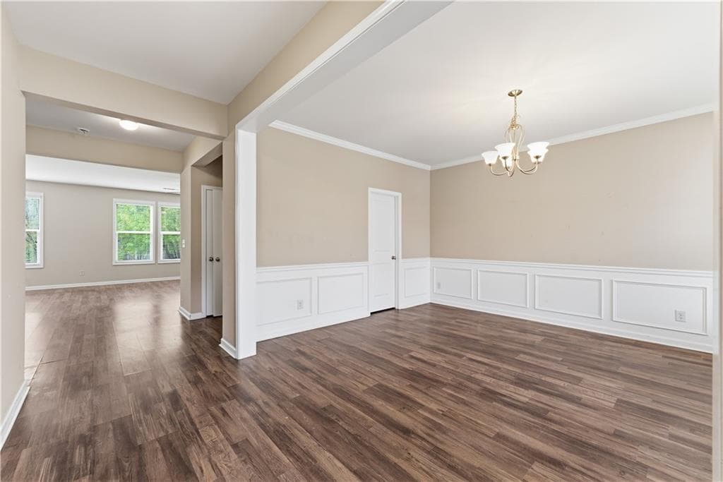 4 bedroom, 3 bathroom, 2,651 sq ft single family residence for sale at 5942 Watersdown Way, Flowery Branch, GA 30542 — photo 4