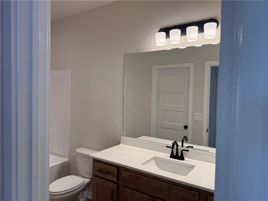 5 bedroom, 4 bathroom, 3,445 sq ft single family residence under contract at 369 Scarlett Rose Way, Hoschton, GA 30548 — photo 6