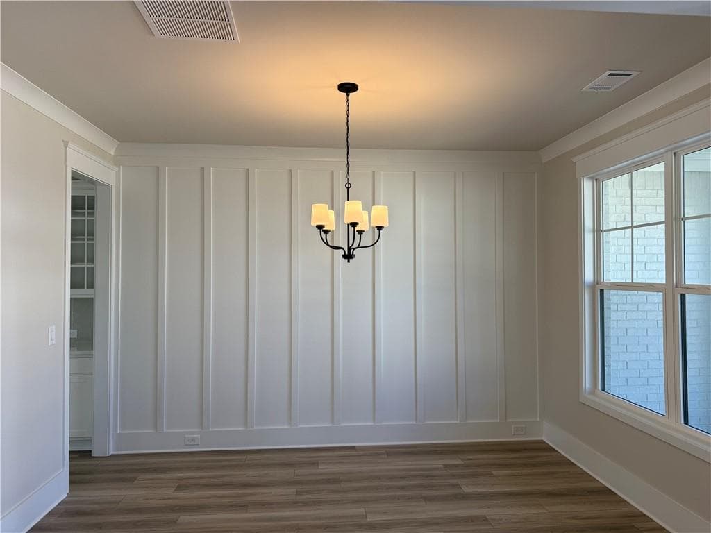 5 bedroom, 4 bathroom, 3,445 sq ft single family residence under contract at 368 Scarlett Rose Way, Hoschton, GA 30548 — photo 4