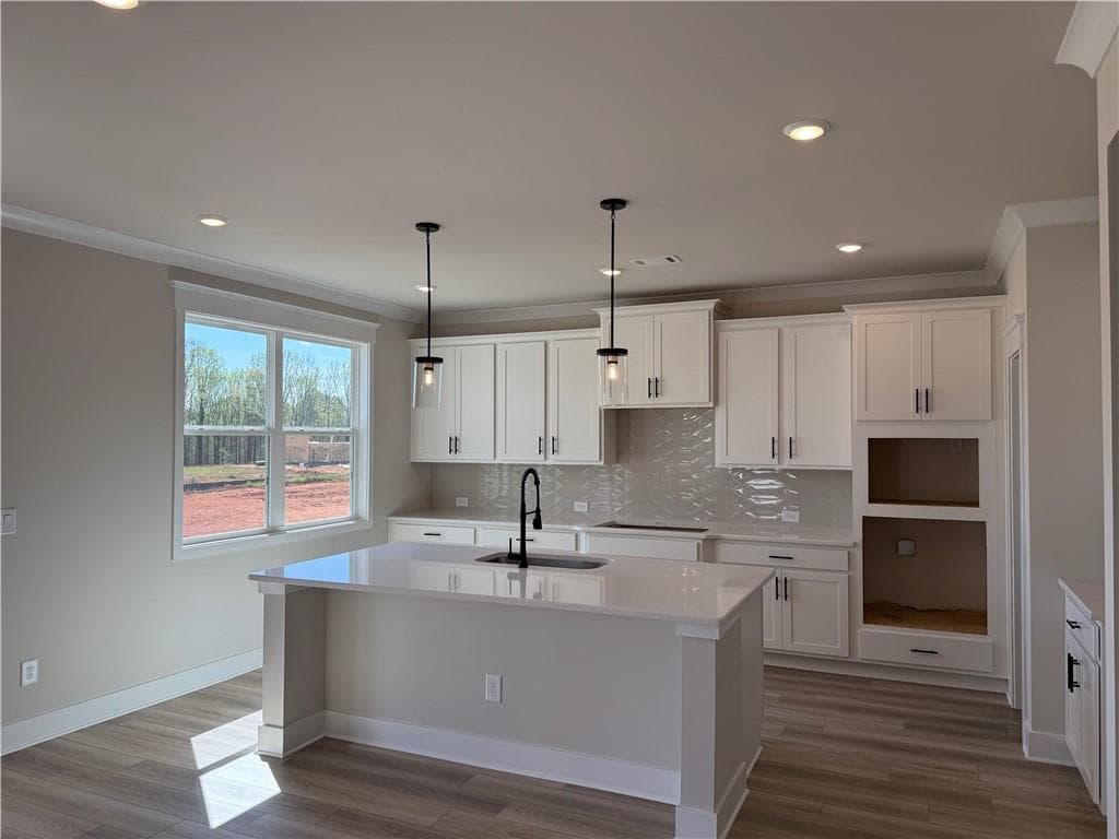 5 bedroom, 4 bathroom, 3,445 sq ft single family residence under contract at 368 Scarlett Rose Way, Hoschton, GA 30548 — photo 10