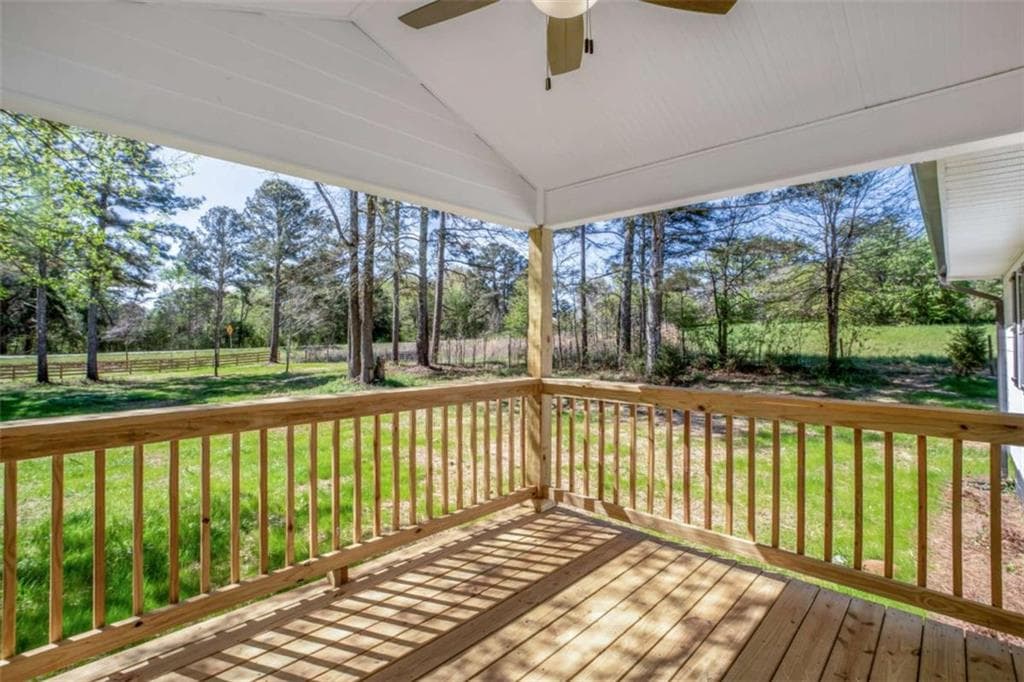 3 bedroom, 2 bathroom, 1,300 sq ft single family residence for sale at 2159 Shiloh Road, Greensboro, GA 30642 — photo 6