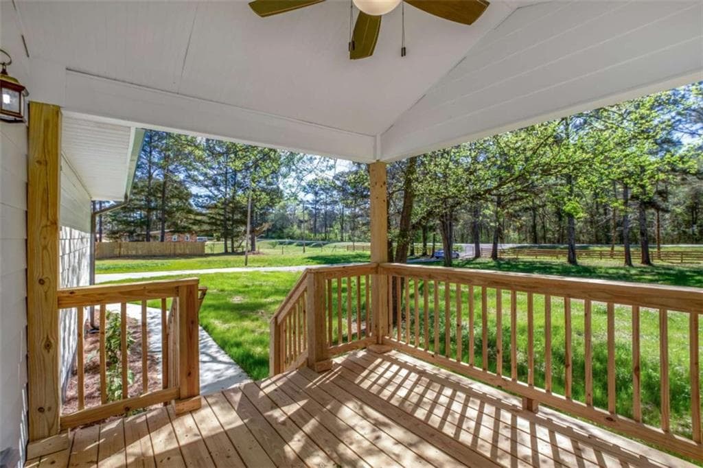 3 bedroom, 2 bathroom, 1,300 sq ft single family residence for sale at 2159 Shiloh Road, Greensboro, GA 30642 — photo 7