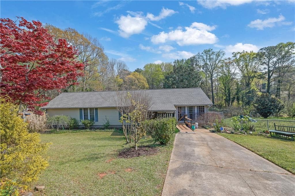 3285 Howell Circle, Duluth, GA 30096 — most recent listing photo