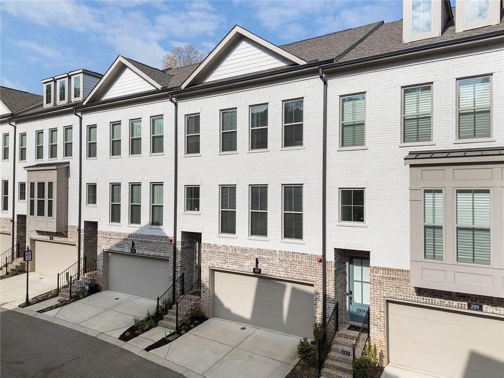 207 Mitchell Lane, Woodstock, GA 30188 — most recent listing photo