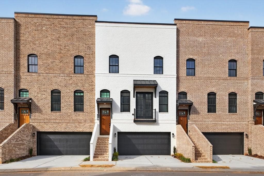 335 Sugarview Road, Sugar Hill, GA 30518 — most recent listing photo