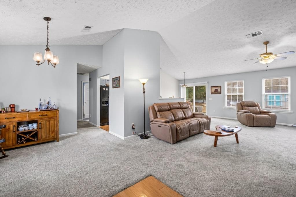 3 bedroom, 2 bathroom, 1,600 sq ft single family residence under contract at 5035 Teal Trail, Cumming, GA 30028 — photo 8