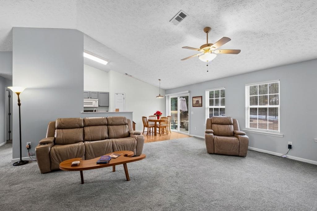 3 bedroom, 2 bathroom, 1,600 sq ft single family residence under contract at 5035 Teal Trail, Cumming, GA 30028 — photo 9