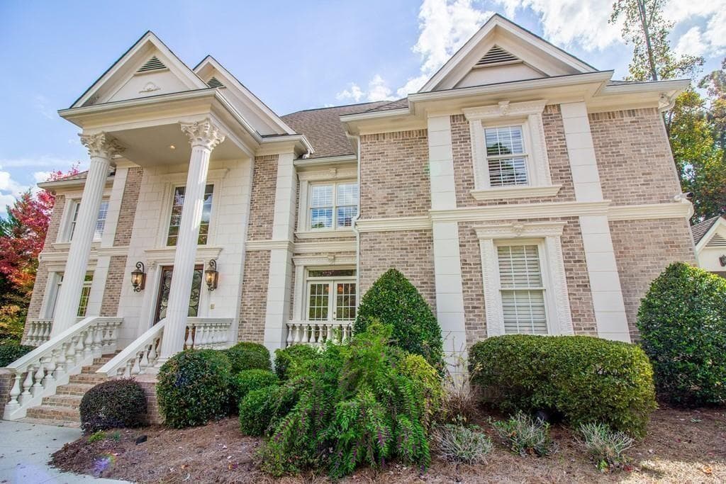 6 bedroom, 6 bathroom, 7,368 sq ft single family residence for sale at 4064 Lyon Boulevard, Atlanta, GA 30331 — photo 5