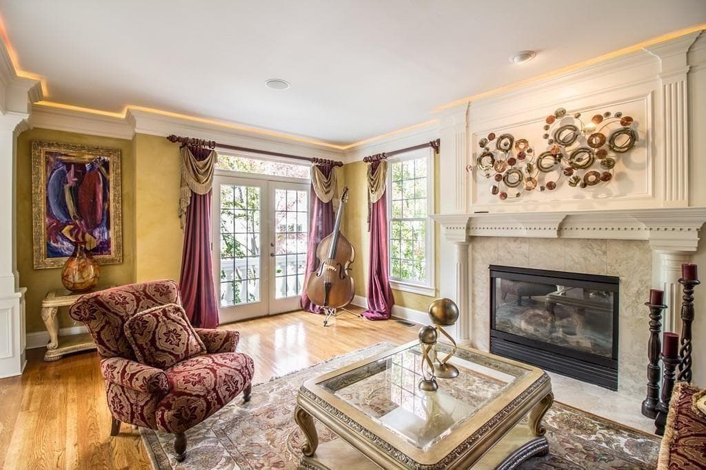 6 bedroom, 6 bathroom, 7,368 sq ft single family residence for sale at 4064 Lyon Boulevard, Atlanta, GA 30331 — photo 10