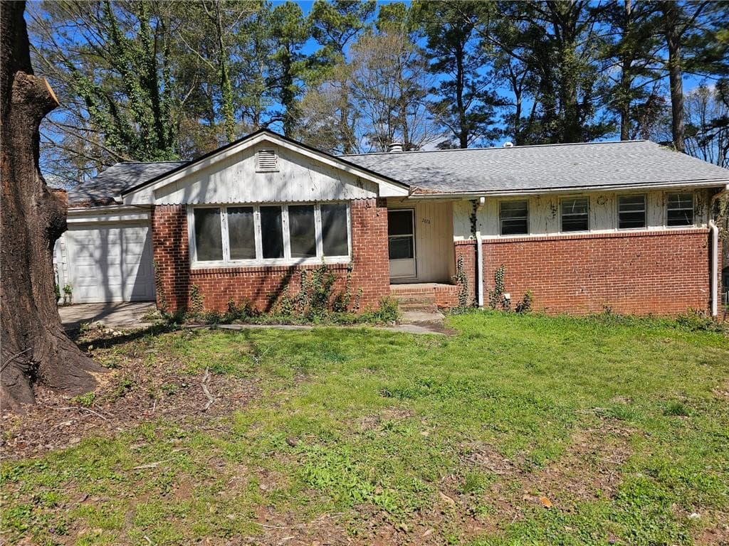 3 bedroom, 2 bathroom, 1,423 sq ft single family residence sold at 2678 Beechwood Avenue, Atlanta, GA 30340