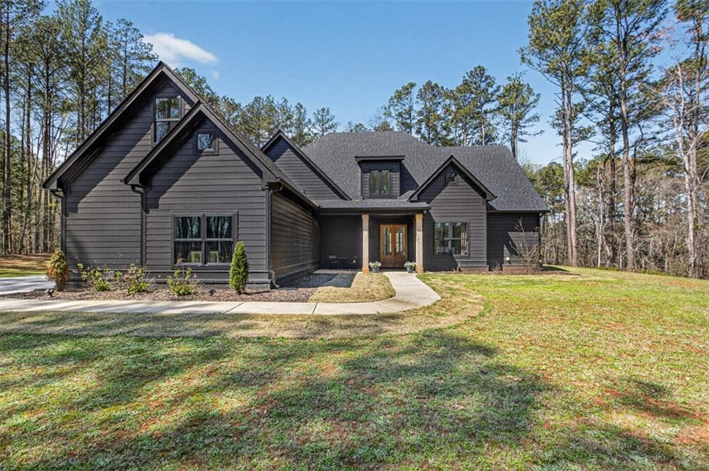 216 Saddle Creek Drive, Monroe, GA 30656 — most recent listing photo