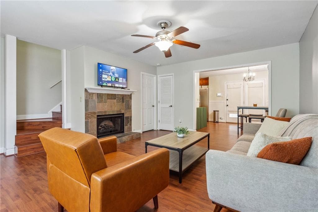 2 bedroom, 3 bathroom, 1,252 sq ft townhouse for rent at 102 Holcomb Ferry Road, Roswell, GA 30076 for $1,900 a month — photo 6