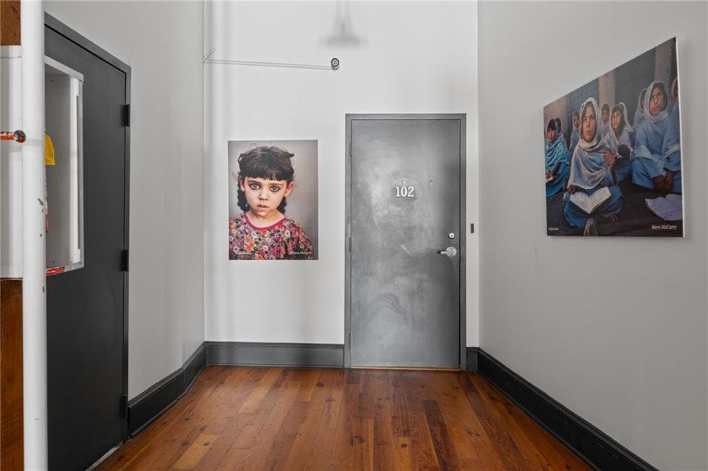1 bedroom, 1 bathroom, 3,643 sq ft condominium for sale at 161 Mangum Street 102, Atlanta, GA 30313 — photo 2