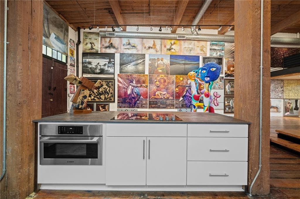 1 bedroom, 1 bathroom, 3,643 sq ft condominium for sale at 161 Mangum Street 102, Atlanta, GA 30313 — photo 7