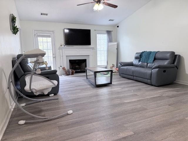 3 bedroom, 2 bathroom, 1,449 sq ft single family residence under contract at 333 Centennial Drive, Bethlehem, GA 30620 — photo 2