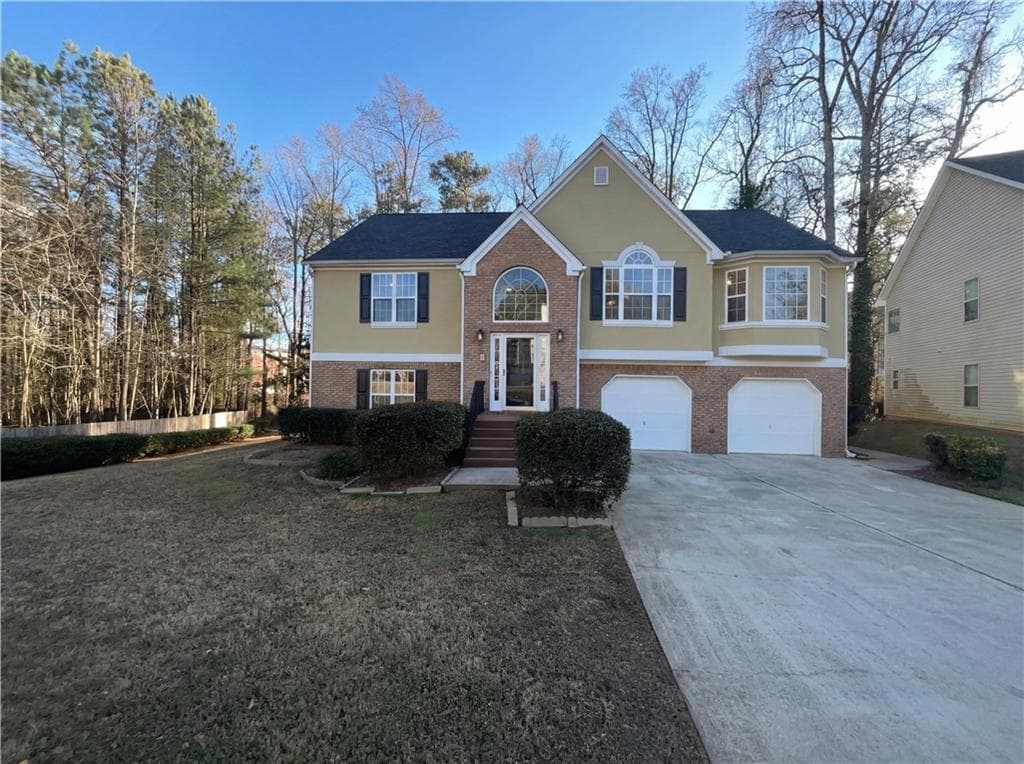 4 bedroom, 3 bathroom, 2,588 sq ft single family residence for sale at 3062 Crest Ridge Circle, Marietta, GA 30060