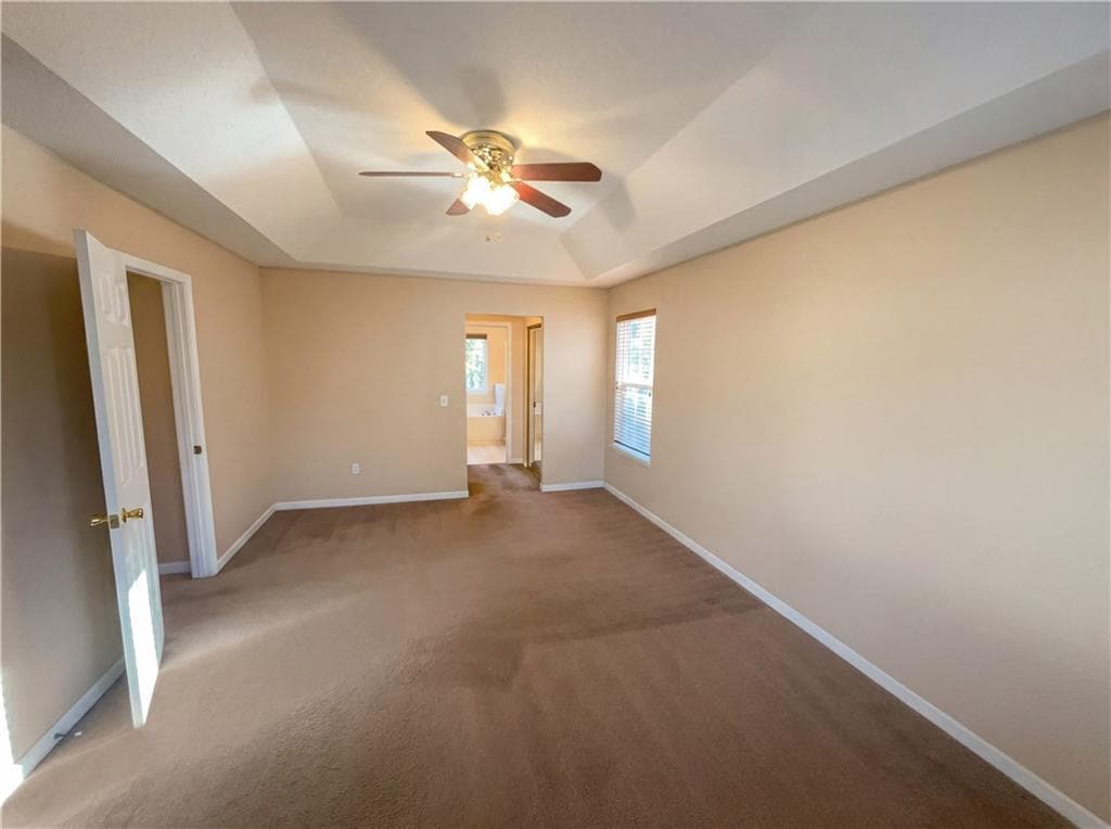 4 bedroom, 3 bathroom, 2,588 sq ft single family residence for sale at 3062 Crest Ridge Circle, Marietta, GA 30060 — photo 4