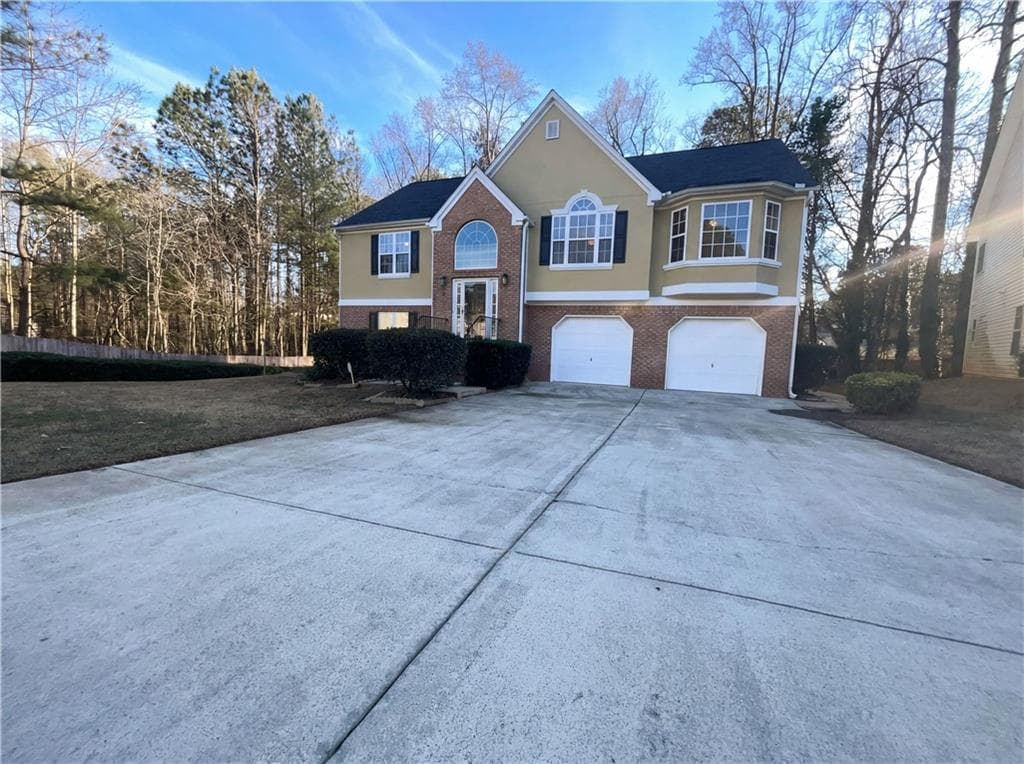 4 bedroom, 3 bathroom, 2,588 sq ft single family residence for sale at 3062 Crest Ridge Circle, Marietta, GA 30060 — photo 7