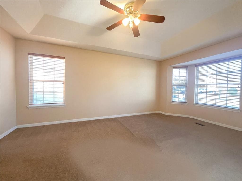 4 bedroom, 3 bathroom, 2,588 sq ft single family residence for sale at 3062 Crest Ridge Circle, Marietta, GA 30060 — photo 10