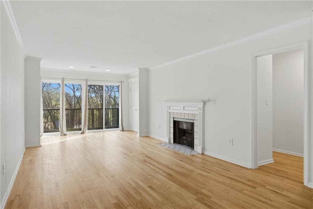 2 bedroom, 2 bathroom, 1,249 sq ft condominium for sale at 3315 Pine Heights Drive, Atlanta, GA 30324 — photo 9
