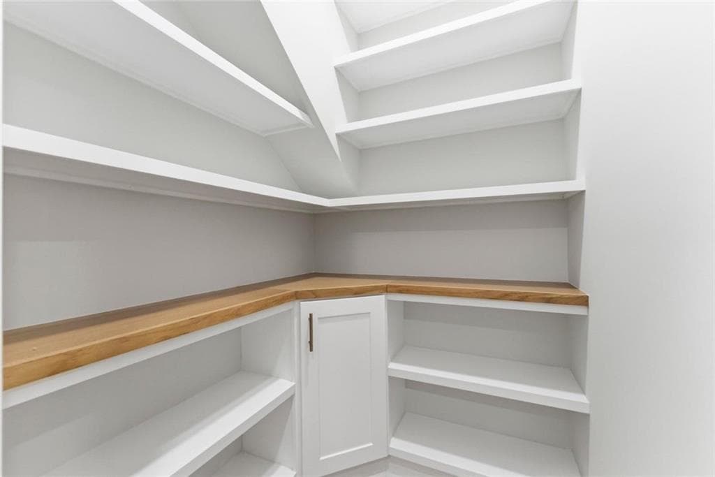 4 bedroom, 4 bathroom, 2,681 sq ft single family residence for sale at 2990 Shallowford Road, Atlanta, GA 30341 — photo 8
