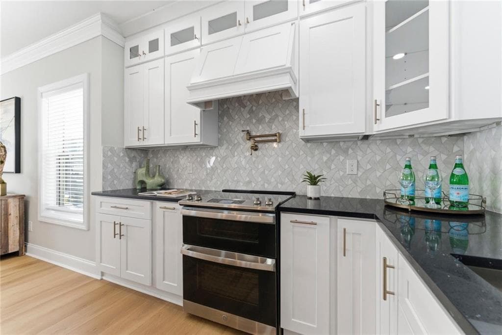 4 bedroom, 4 bathroom, 2,681 sq ft single family residence for sale at 2990 Shallowford Road, Atlanta, GA 30341 — photo 6