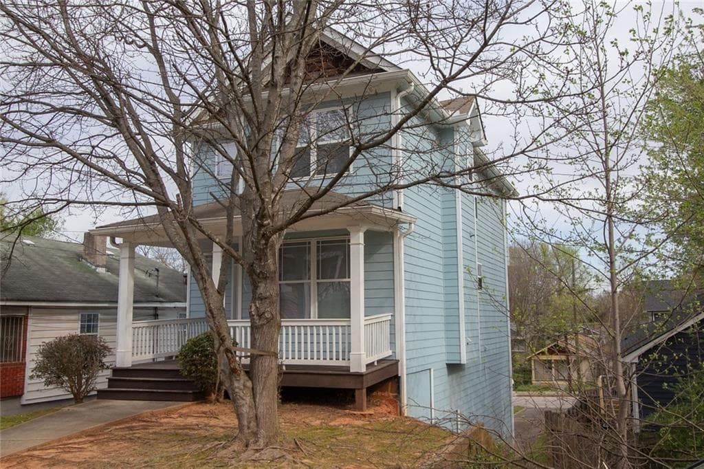 5 bedroom, 4 bathroom, 2,434 sq ft single family residence for sale at 973 Ashby Grove, Atlanta, GA 30314 — photo 1 of 47