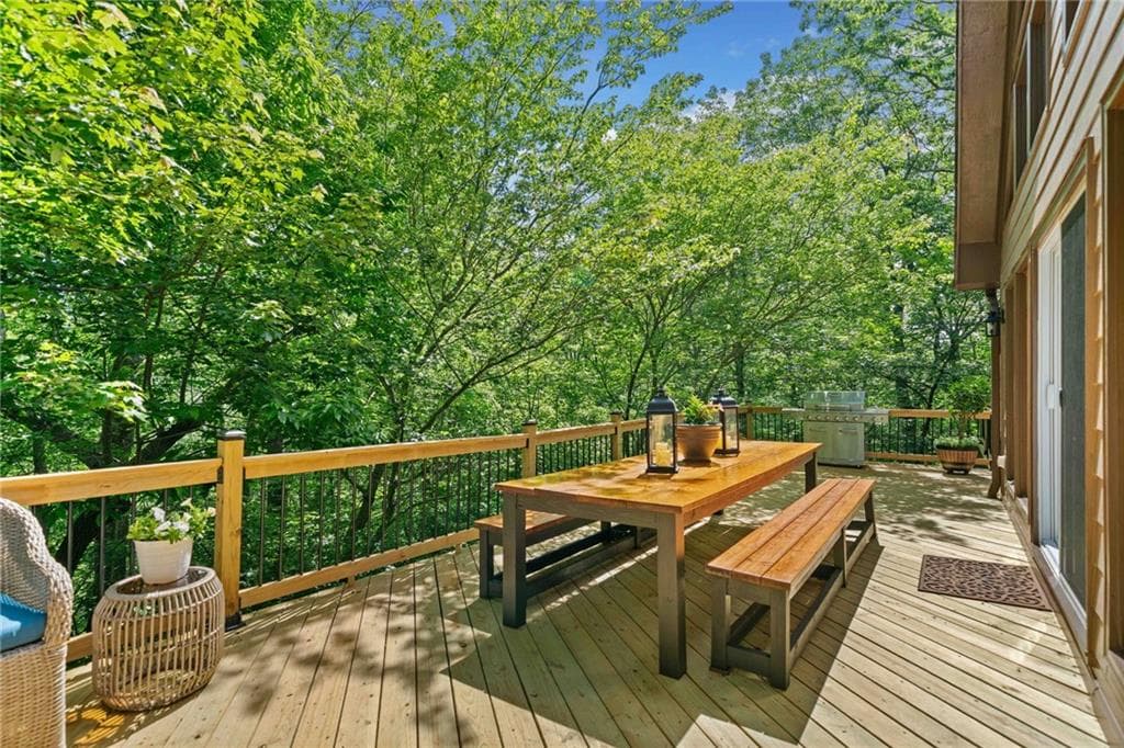 4 bedroom, 4 bathroom, 4,367 sq ft single family residence under contract at 816 Alpine Drive, Jasper, GA 30143 — photo 5