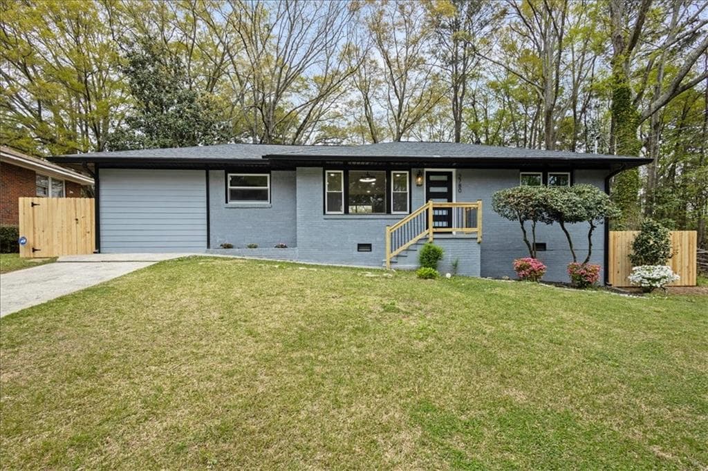 3 bedroom, 2 bathroom, 1,318 sq ft single family residence sold at 2780 Fairlane Drive, Atlanta, GA 30354