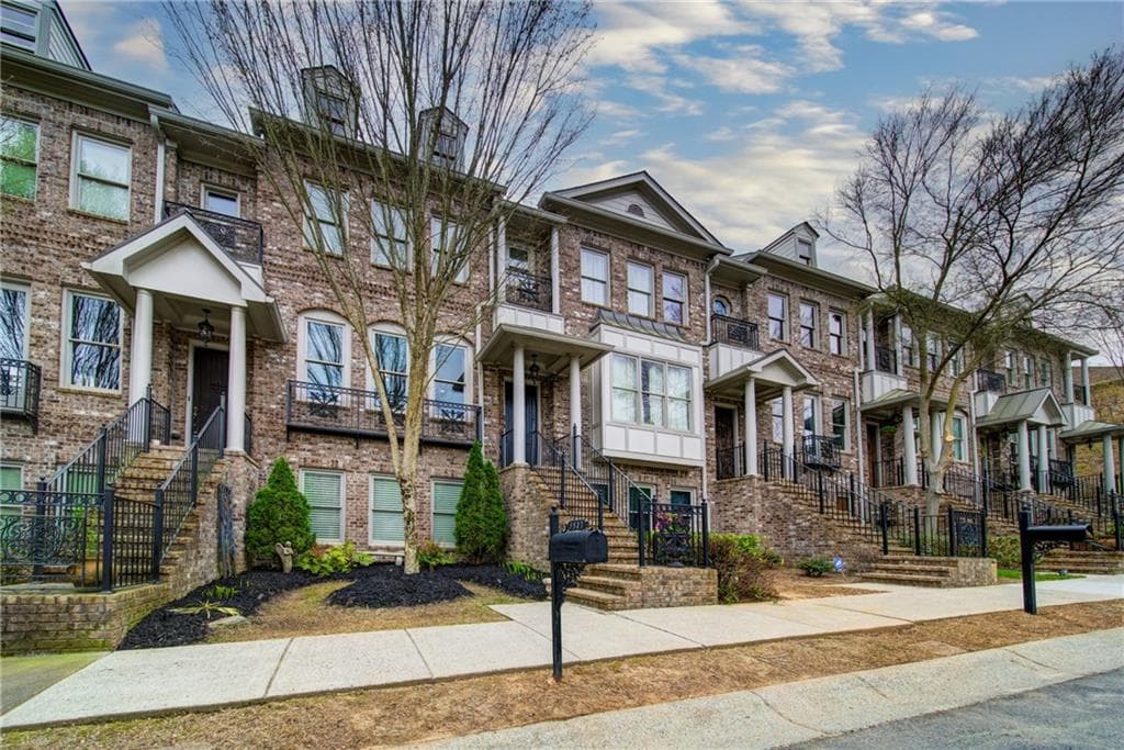 3527 Peacock Road, Alpharetta, GA 30004 — most recent listing photo