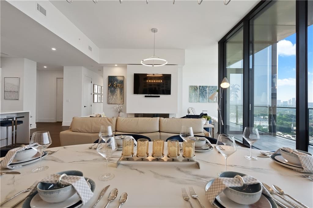 3 bedroom, 3 bathroom condominium for rent at 788 W Marietta Street 1803, Atlanta, GA 30318 for $8,500 a month — photo 1 of 78