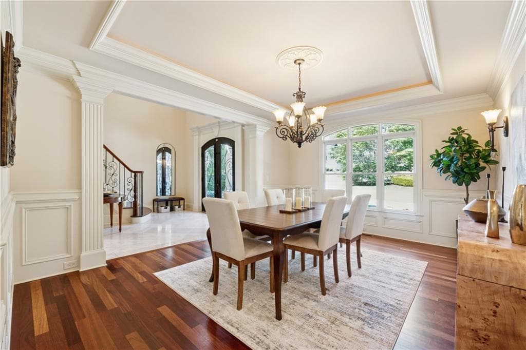 5 bedroom, 5 bathroom, 7,843 sq ft single family residence under contract at 6935 Wakehurst Place, Cumming, GA 30040 — photo 7