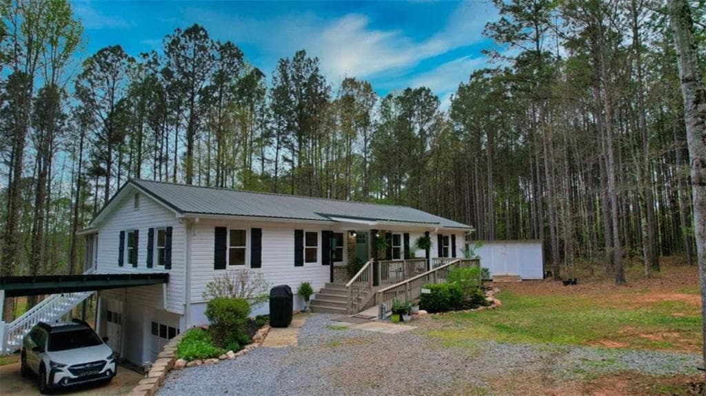3 bedroom, 3 bathroom, 1,430 sq ft single family residence for sale at 2558 Gulledge Road, Dallas, GA 30132 — photo 4
