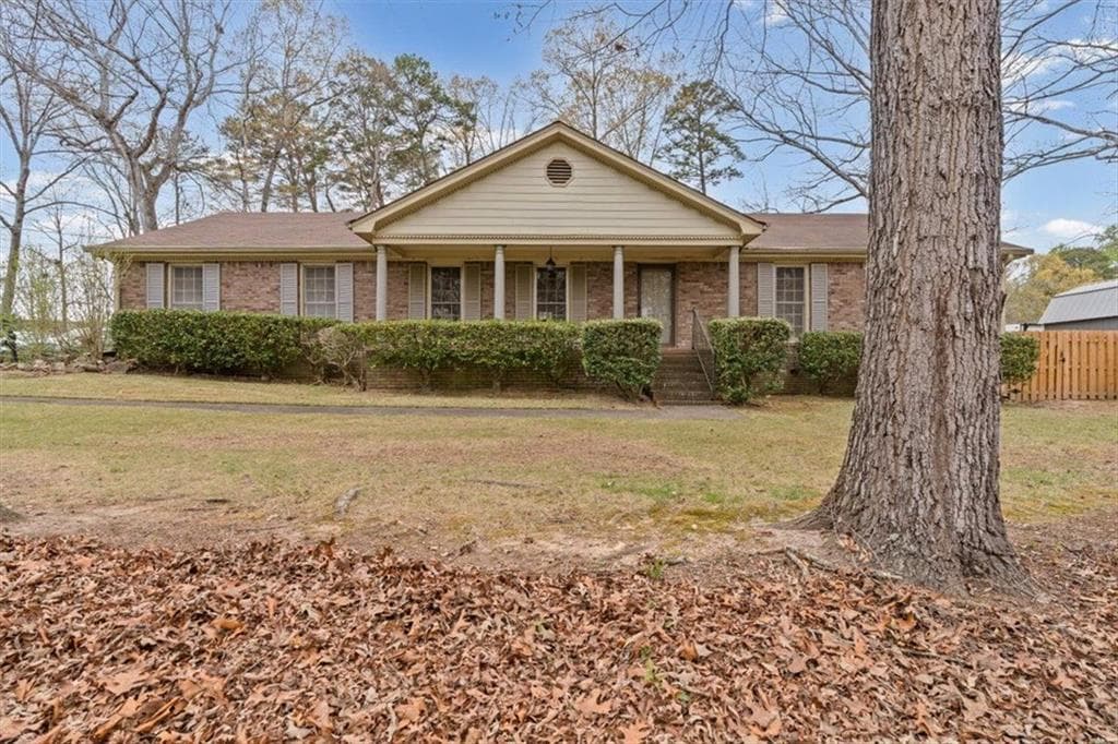 2293 Hidden Lane, Snellville, GA 30078 — most recent listing photo