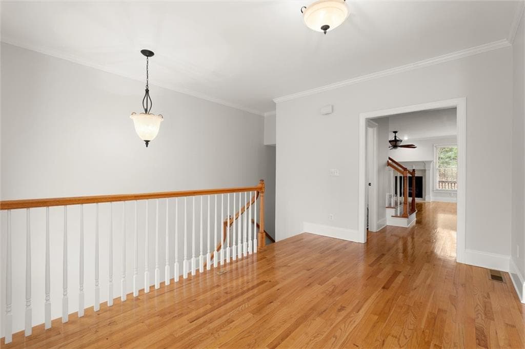 3 bedroom, 4 bathroom, 2,714 sq ft townhouse for sale at 3022 Gaston Circle 3, Marietta, GA 30067 — photo 6