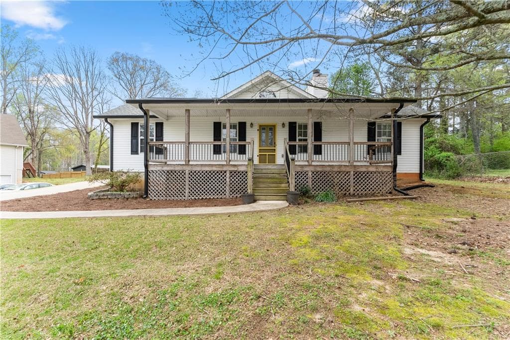 8615 Bayhill Drive, Gainesville, GA 30506 — most recent listing photo