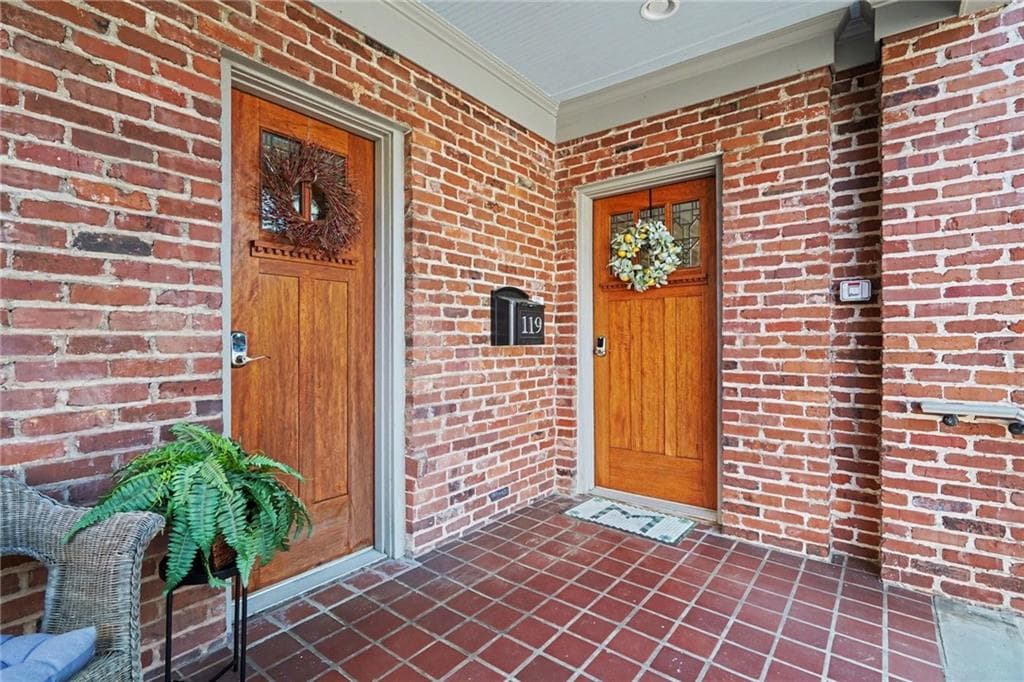 4 bedroom, 4 bathroom, 4,343 sq ft single family residence for sale at 119 E Maple Street, Decatur, GA 30030 — photo 4