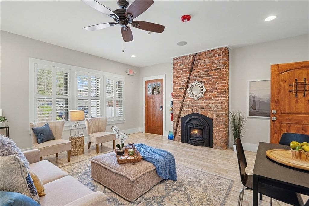 4 bedroom, 4 bathroom, 4,343 sq ft single family residence for sale at 119 E Maple Street, Decatur, GA 30030 — photo 7
