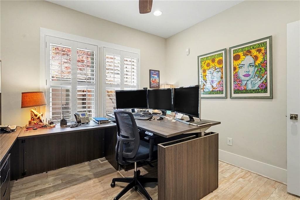 4 bedroom, 4 bathroom, 4,343 sq ft single family residence for sale at 119 E Maple Street, Decatur, GA 30030 — photo 9