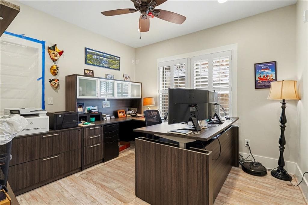 4 bedroom, 4 bathroom, 4,343 sq ft single family residence for sale at 119 E Maple Street, Decatur, GA 30030 — photo 10