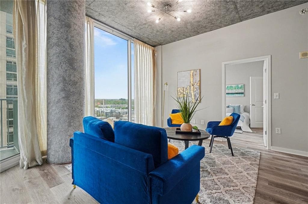 2 bedroom, 2 bathroom, 1,045 sq ft condominium for sale at 361 17th Street 1603, Atlanta, GA 30363 — photo 6