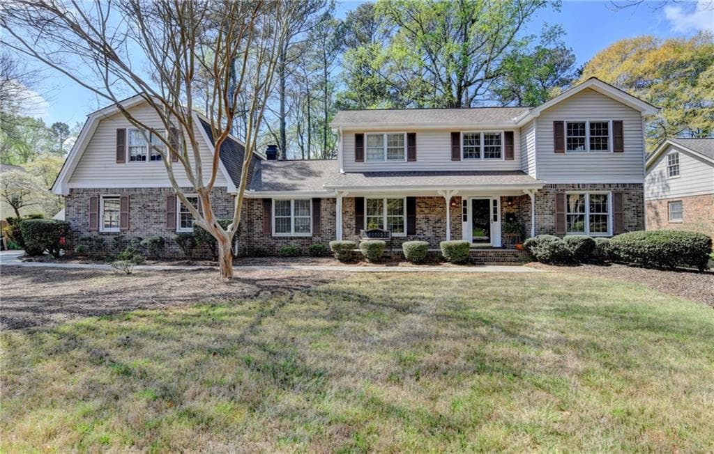 4 bedroom, 3 bathroom, 3,247 sq ft single family residence sold at 861 Maxie Ln, Lawrenceville, GA 30044