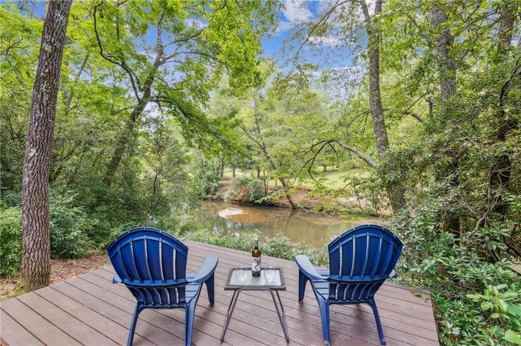 2 bedroom, 1 bathroom, 780 sq ft single family residence for sale at 60 Sleepy Frog Lane, Dahlonega, GA 30533 — photo 4